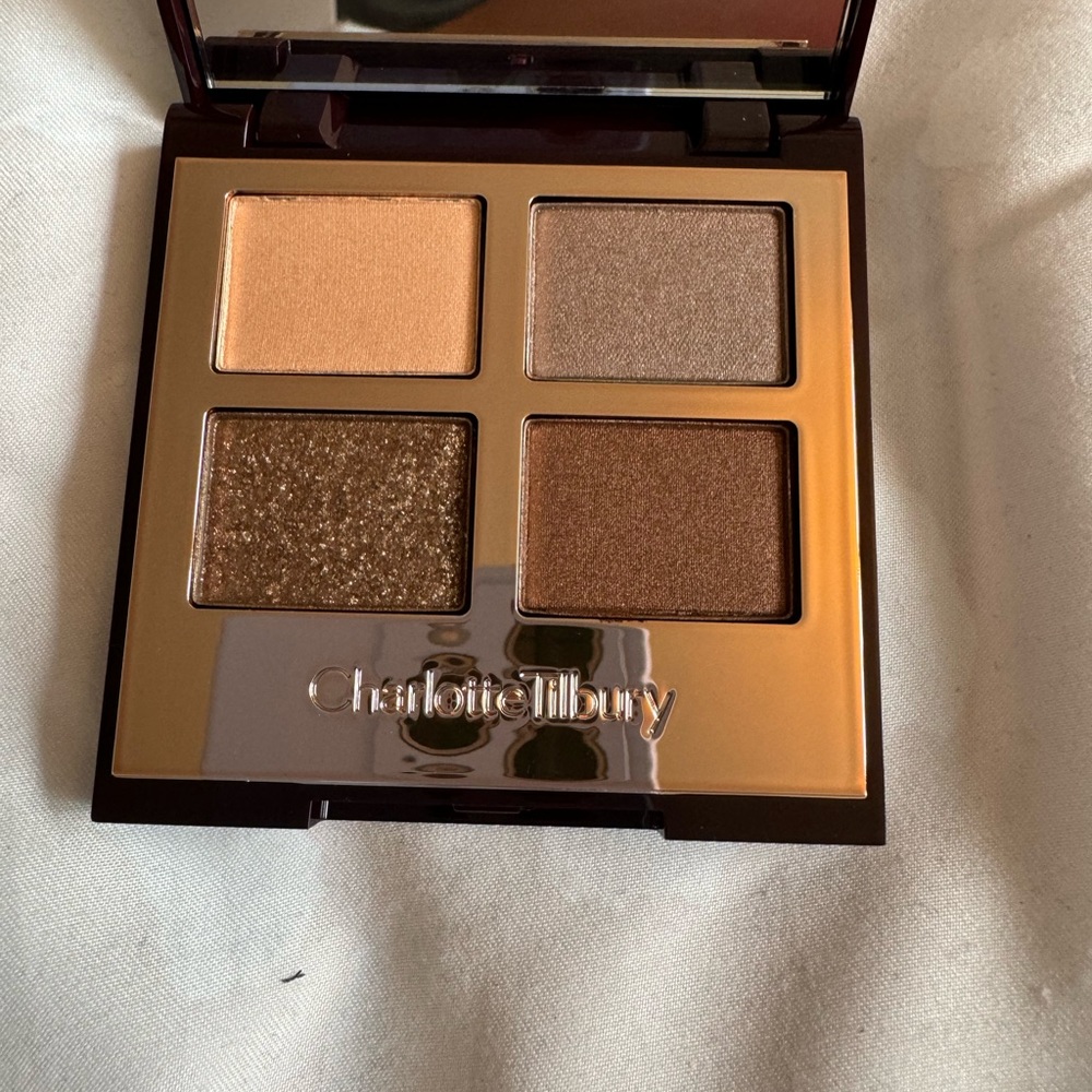 Charlotte Tilbury The Golden Goddess Eye Shadow Palette